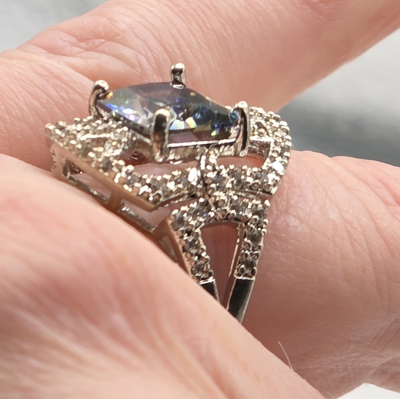 NWOT Mystical Topaz Ring - Picture 7 of 8